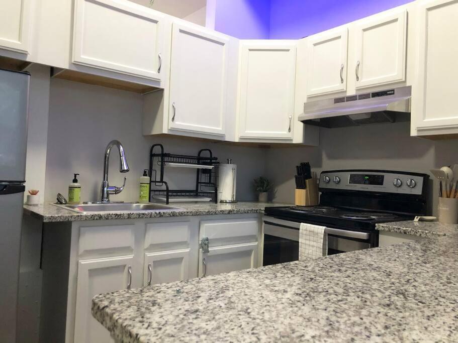 Downtown Cleveland -Modern First Floor Unit Apartment Exterior photo