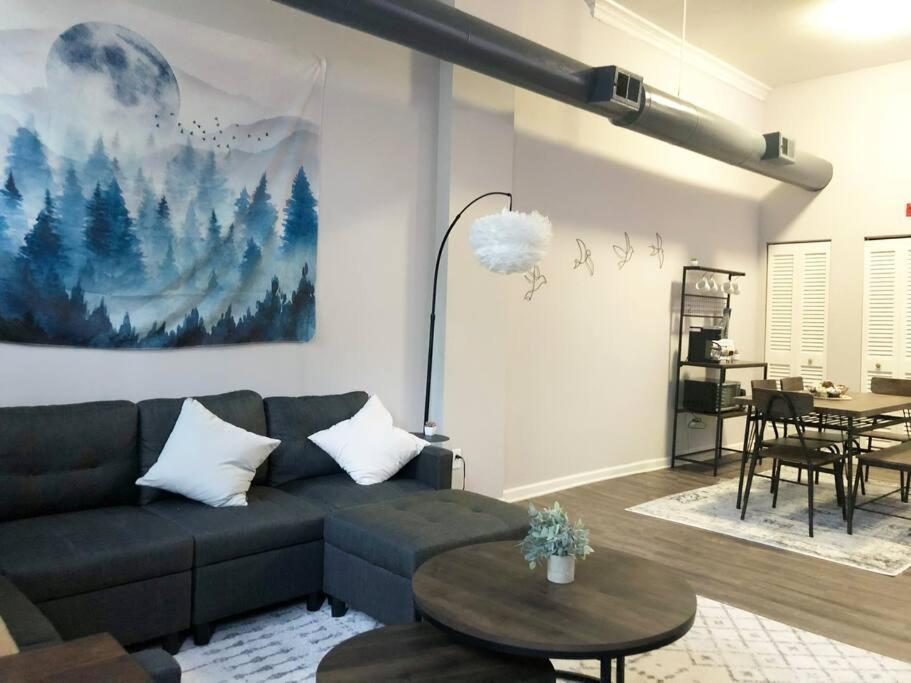 Downtown Cleveland -Modern First Floor Unit Apartment Exterior photo